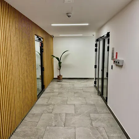 Luksusowy E209 Z Tarasem, Basenem, Sauna, Jacuzzi, Przy Samej Plazy - 5d Lägenhet