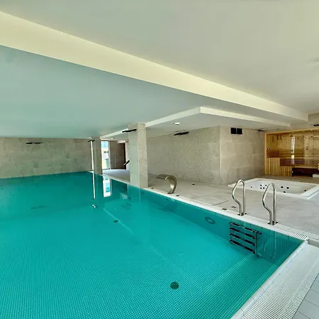 Luksusowy E209 Z Tarasem, Basenem, Sauna, Jacuzzi, Przy Samej Plazy - 5d Apartmán